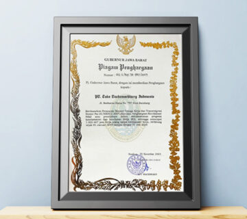 Zero accident award from governor 360x320